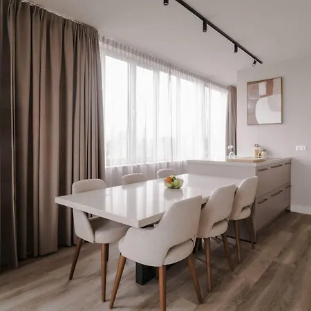 2br Rooftop Terrace In Centre Apartmán *