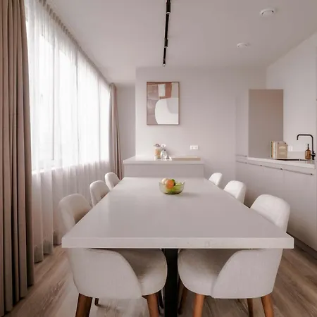 2br Rooftop Terrace In Centre Apartmán *